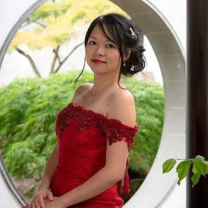 Meet your Posher, Yadira